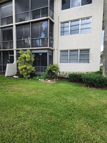 681 S Hollybrook Drive Pembroke Pines FL 33025