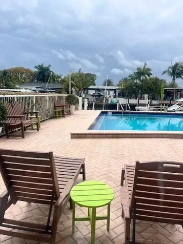 2000 NE 135th Street North Miami FL 33181