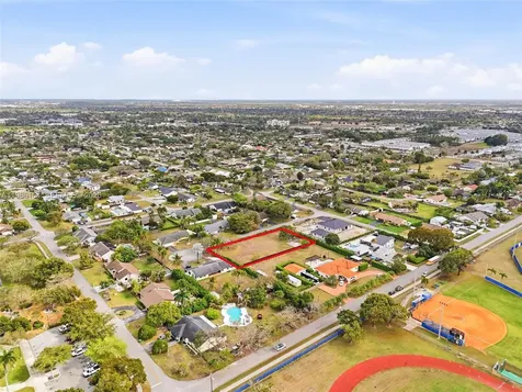 283XX SW 163 Court Homestead FL 33033