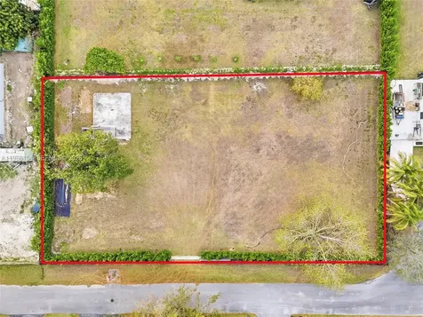 283XX SW 163 Court Homestead FL 33033