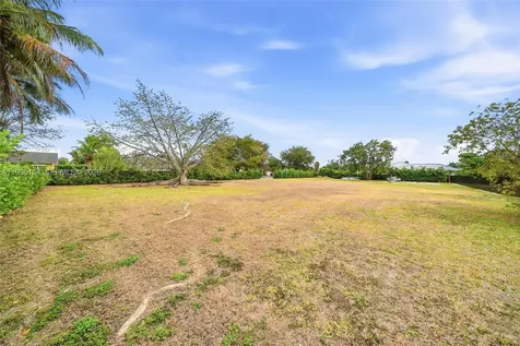 283XX SW 163 Court Homestead FL 33033
