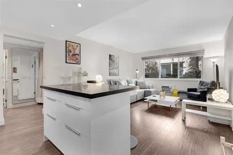 1117 Meridian Avenue Miami Beach FL 33139