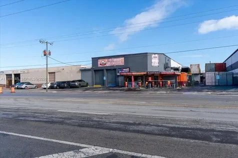 3595 NW 54th Street Hialeah FL 33142