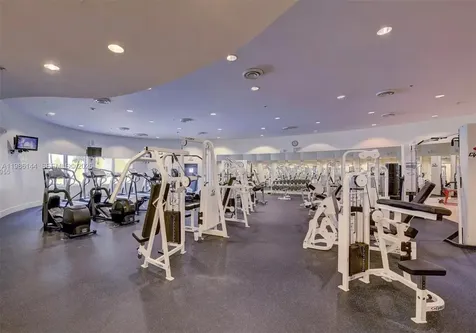 5600 Collins Avenue Miami Beach FL 33140