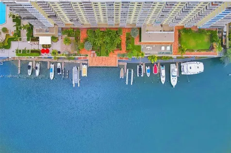5600 Collins Avenue Miami Beach FL 33140
