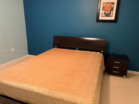 19501 E Country Club Drive Aventura FL 33180