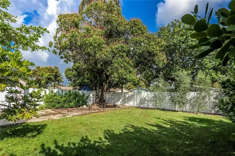 1523 Johnson Street Hollywood FL 33020