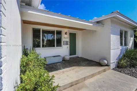 1523 Johnson Street Hollywood FL 33020