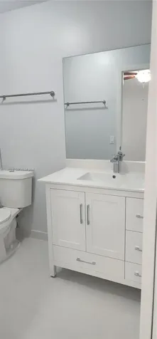2574 W 71st Place Hialeah FL 33016