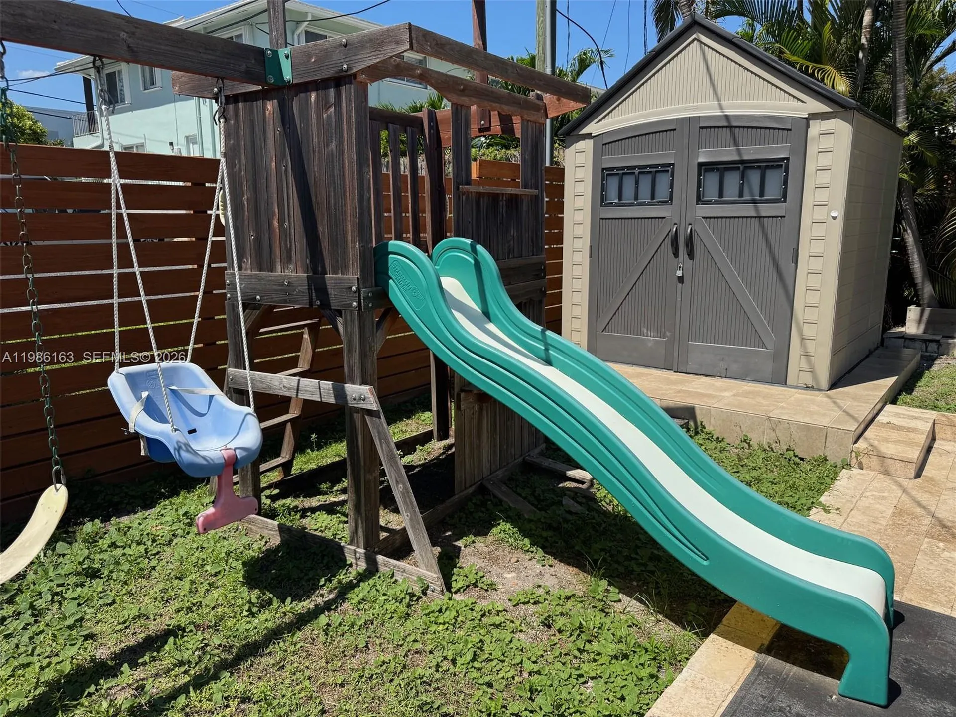 2355 SE 7th Street Pompano Beach FL 33062