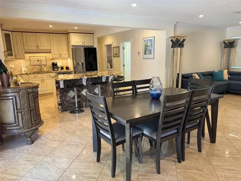 2355 SE 7th Street Pompano Beach FL 33062