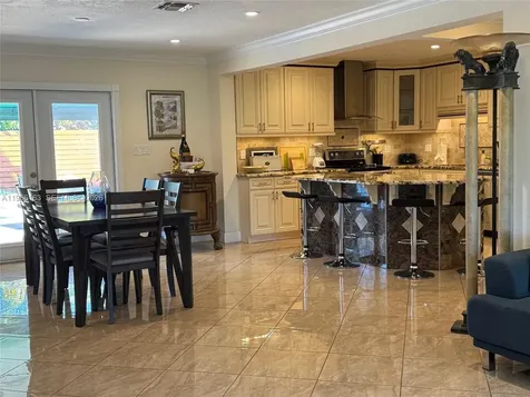 2355 SE 7th Street Pompano Beach FL 33062