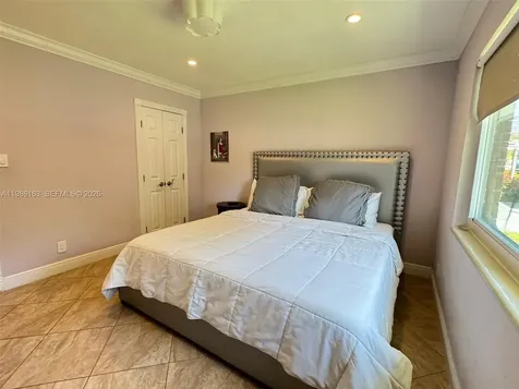2355 SE 7th Street Pompano Beach FL 33062