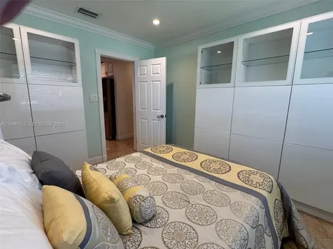 2355 SE 7th Street Pompano Beach FL 33062