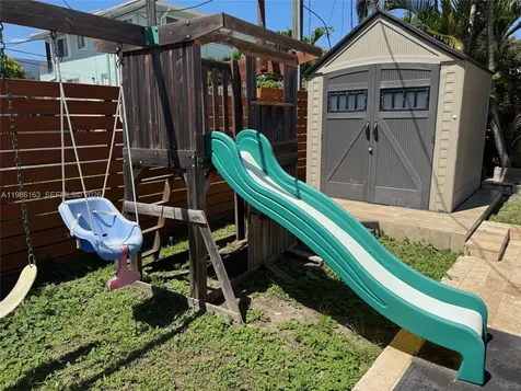 2355 SE 7th Street Pompano Beach FL 33062