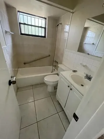 1941 NW 152nd Terrace Miami Gardens FL 33054