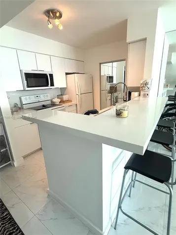 90 Alton Road Miami Beach FL 33139