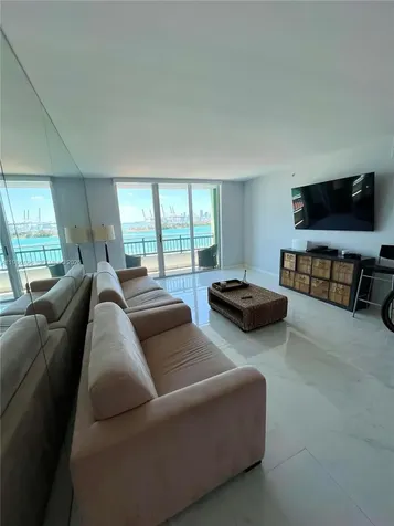 90 Alton Road Miami Beach FL 33139