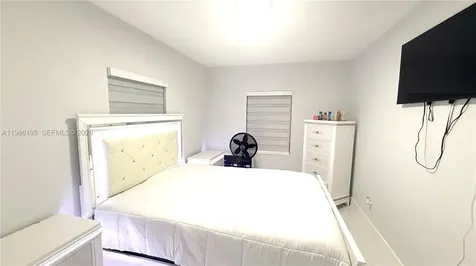 14401 Boggs Drive Miami FL 33176