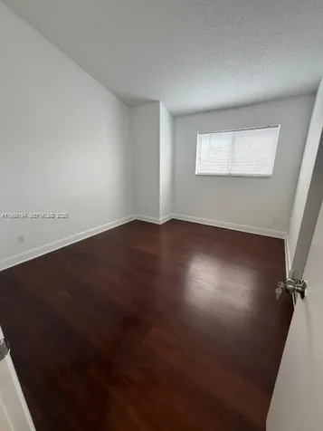 3413 NW 44th Street Oakland Park FL 33309