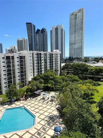 16919 N Bay Road Sunny Isles Beach FL 33160