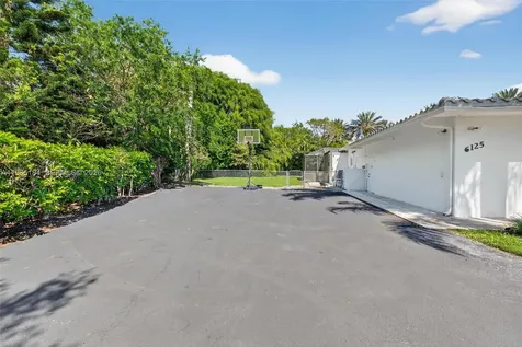 6125 SW 109th Street Pinecrest FL 33156