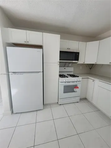 12305 SW 42nd Street Miami FL 33175