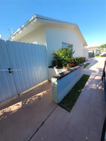 12305 SW 42nd Street Miami FL 33175