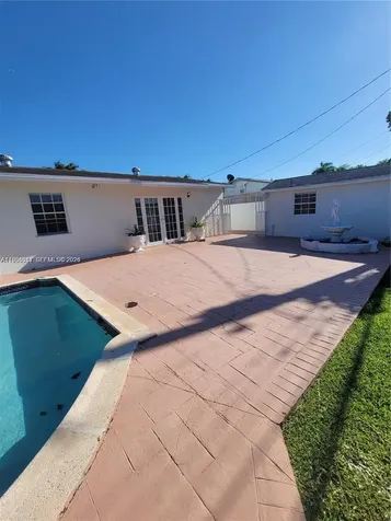12305 SW 42nd Street Miami FL 33175