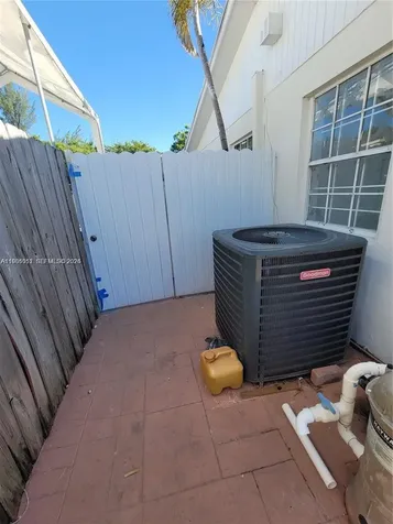 12305 SW 42nd Street Miami FL 33175