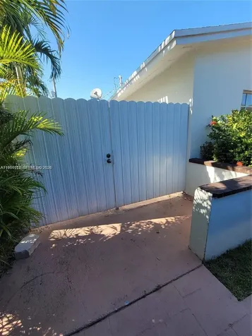 12305 SW 42nd Street Miami FL 33175