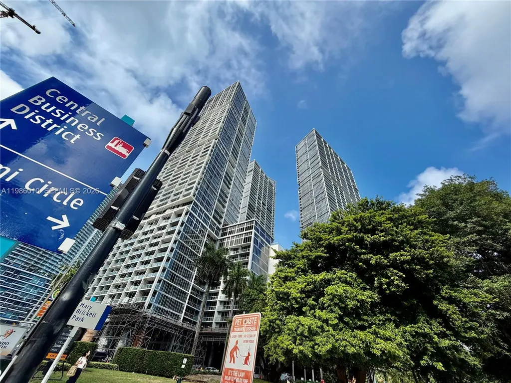 475 Brickell Avenue Miami FL 33131