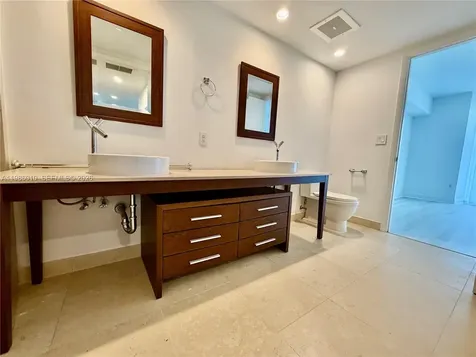 475 Brickell Avenue Miami FL 33131