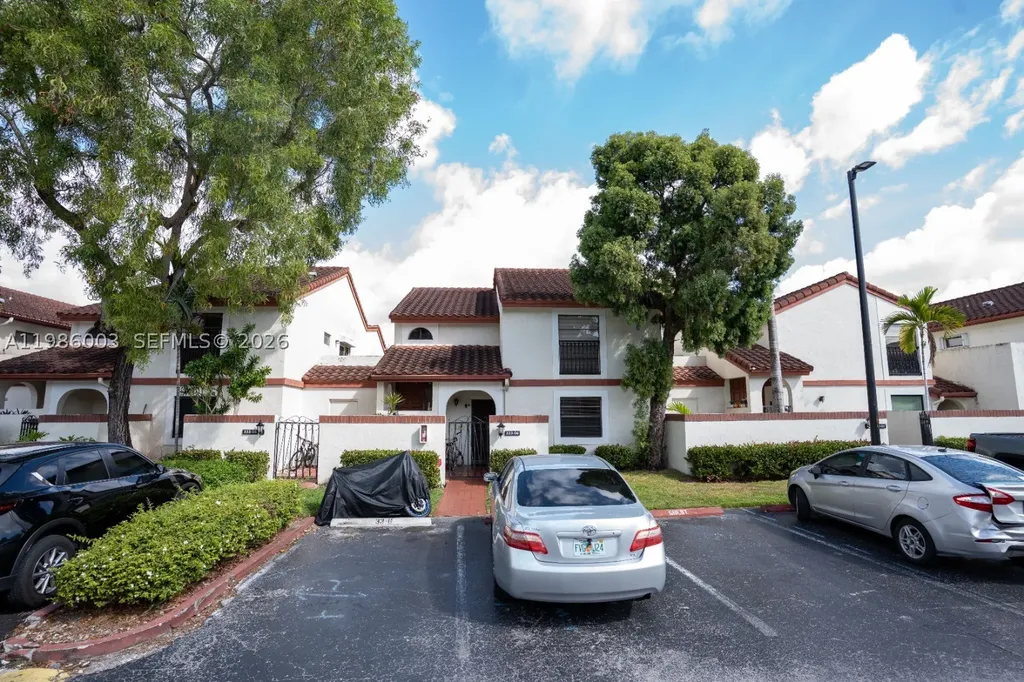 333 Ives Dairy Road Miami FL 33179