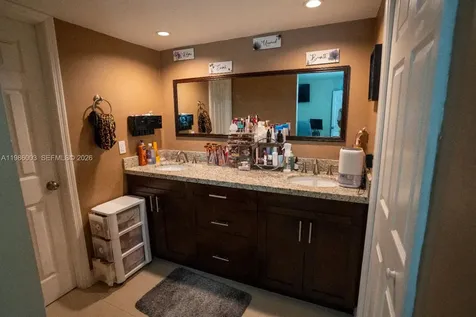 333 Ives Dairy Road Miami FL 33179