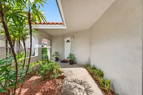 1495 Garden Road Weston FL 33326