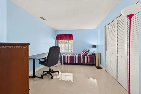 1495 Garden Road Weston FL 33326