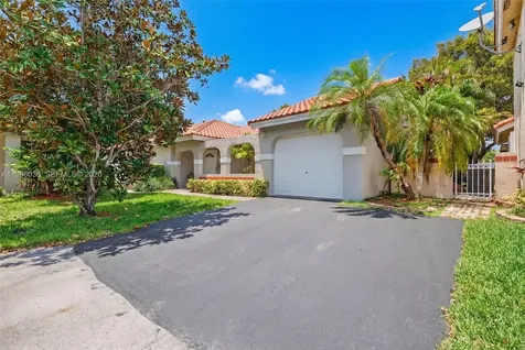 1495 Garden Road Weston FL 33326