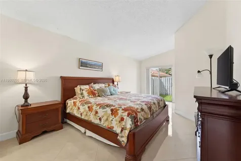 1495 Garden Road Weston FL 33326