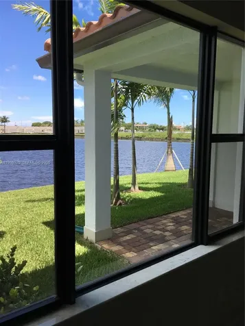 1501 SW 113th Avenue Pembroke Pines FL 33025