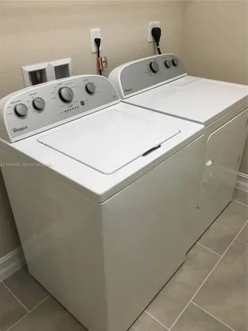 1501 SW 113th Avenue Pembroke Pines FL 33025