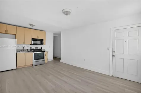 767 NW 35th Street Miami FL 33127