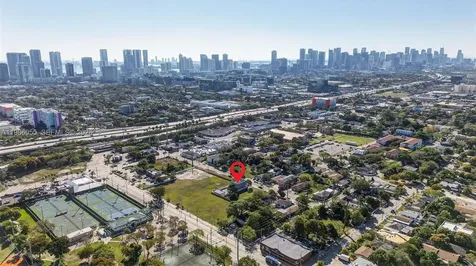 767 NW 35th Street Miami FL 33127