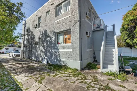 767 NW 35th Street Miami FL 33127