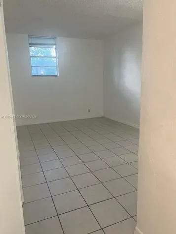 4550 NW 9th Street Miami FL 33126