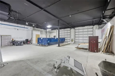 2950 N 28th Terrace Hollywood FL 33020