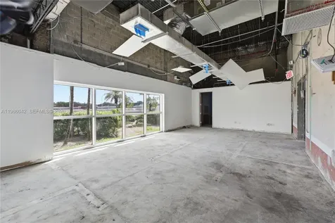2950 N 28th Terrace Hollywood FL 33020