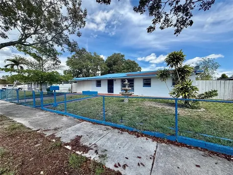 4513 NW 203rd Terrace Miami Gardens FL 33055