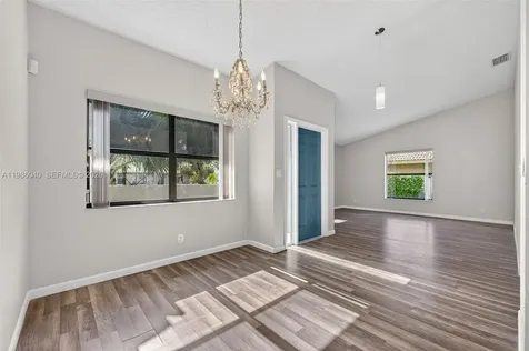 1905 NW 77th Terrace Margate FL 33063