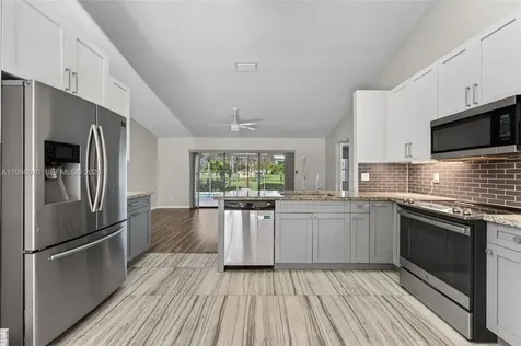 1905 NW 77th Terrace Margate FL 33063